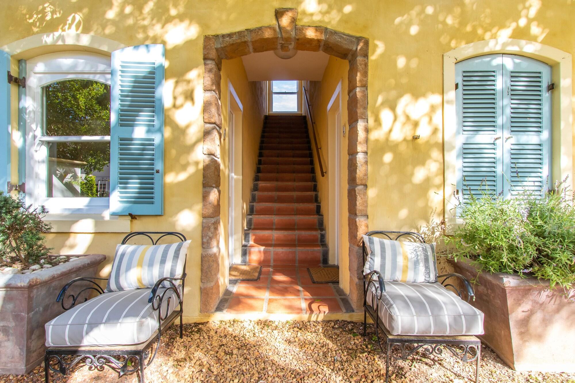 Auberge Burgundy Boutique Hotel & Spa Hermanus Bagian luar foto