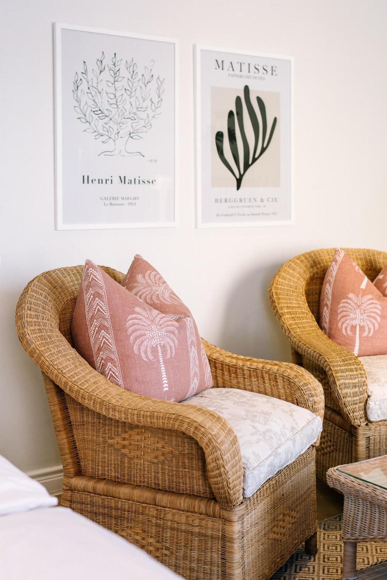 Auberge Burgundy Boutique Hotel & Spa Hermanus Bagian luar foto
